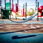 Bologna, estate di lavori per rendere più sicuri e accoglienti i giardini scolastici