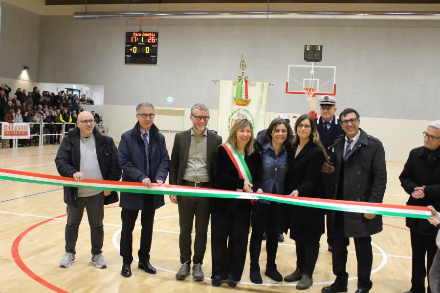 Nasce il PalaZanetti: la nuova palestra del Campus Kid consegnata a San Lazzaro
