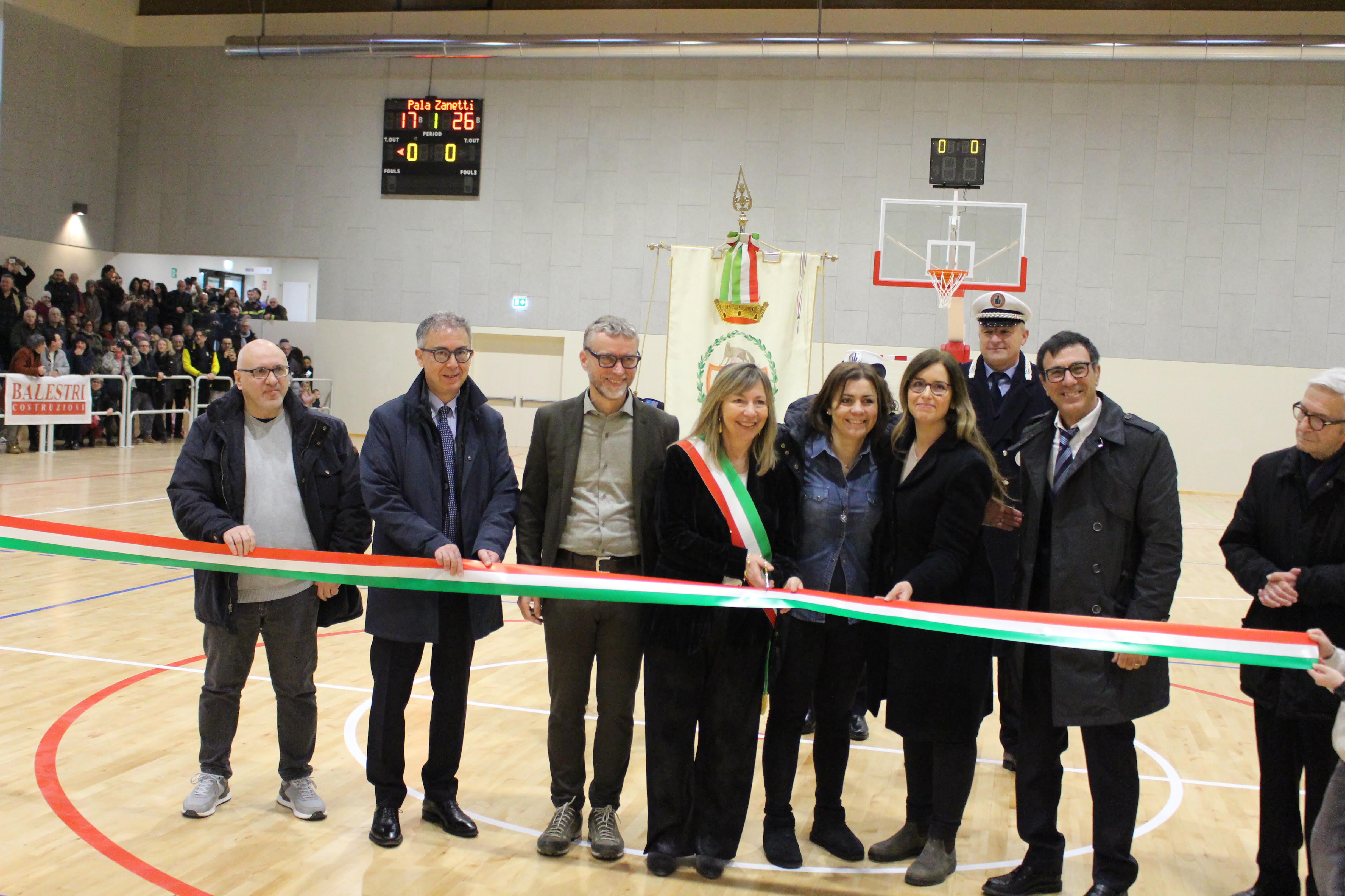 Nasce il PalaZanetti: la nuova palestra del Campus Kid consegnata a San Lazzaro