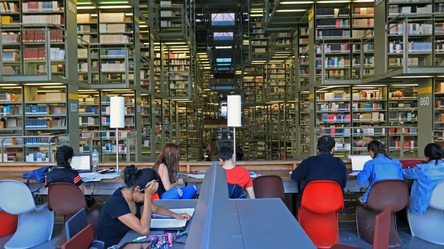 Bologna e Vilnius rafforzano il dialogo culturale: firmato un accordo tra le biblioteche nazionali