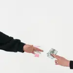 Bologna, doppio arresto alla Barca: sequestrate dosi di cocaina, contanti e bilancini