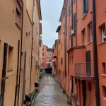 I canali coperti di Bologna sotterranea: storia della rete idrica medievale nascosta sotto la città