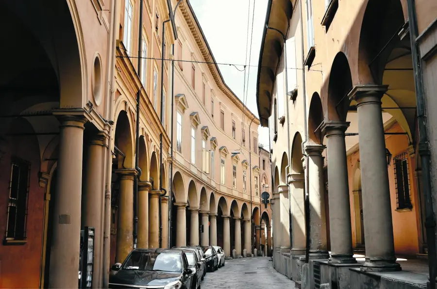 Bologna città universitaria: quartieri e vita studentesca