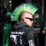 Bologna capitale del punk italiano: anni Ottanta tra CCCP, Gaznevada e centri sociali