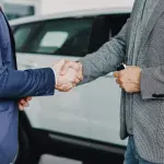 Guida all'auto usata: controlli, documenti e prova su strada