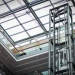 Mobilità verticale: cosa rende sicuri gli impianti negli edifici