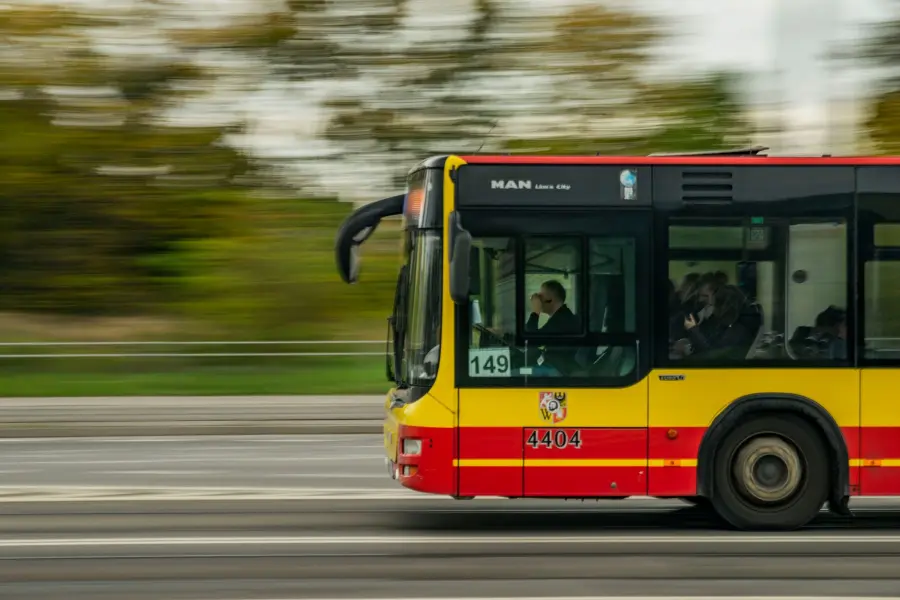 Bologna, via Massarenti cambia dal 29 giugno: lavori e bus