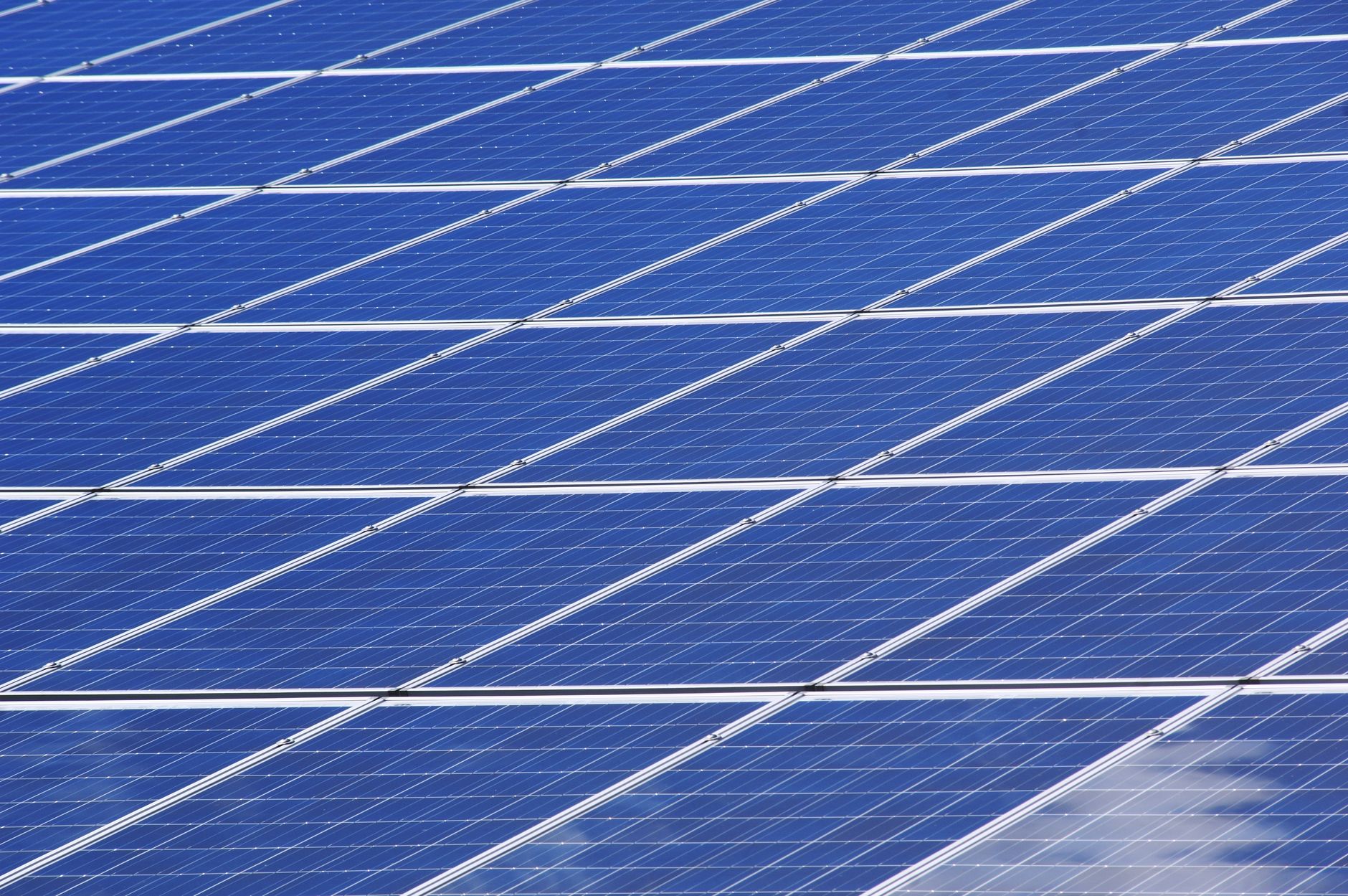 Geotermia in Emilia-Romagna, parte il progetto pilota per le imprese: fino al 35% di risparmio energetico
