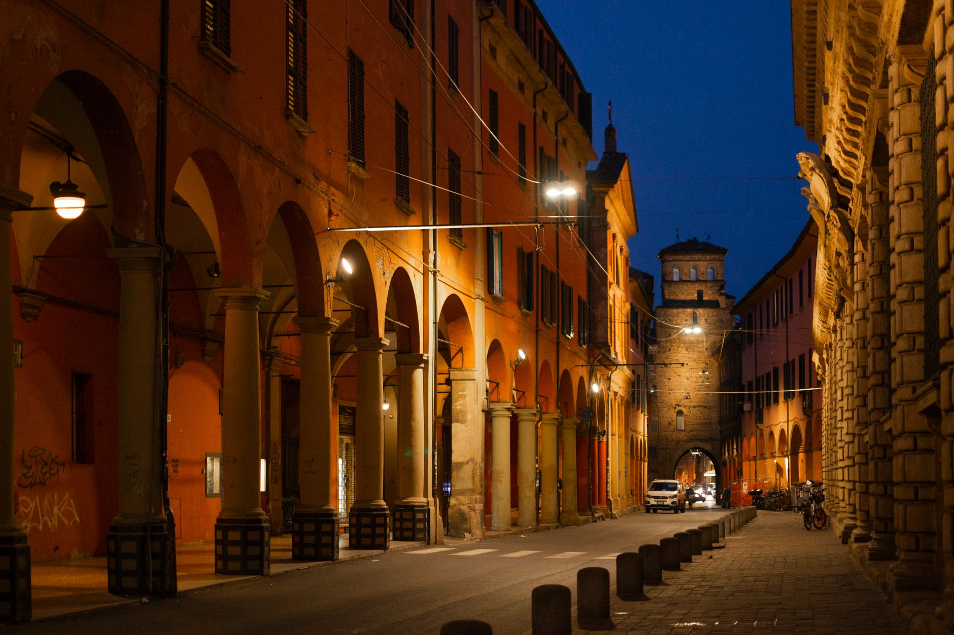 Portici di Bologna UNESCO: storia e architettura